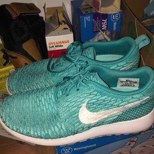 Nike Roshe Blue Women’s Size 8 Excellent